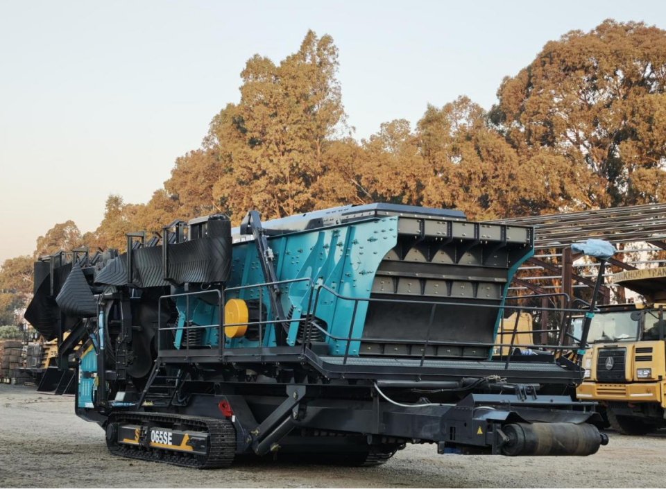 Z6官网智能破碎筛分成套设备成功登陆非洲市场，共绘合作共赢新篇章