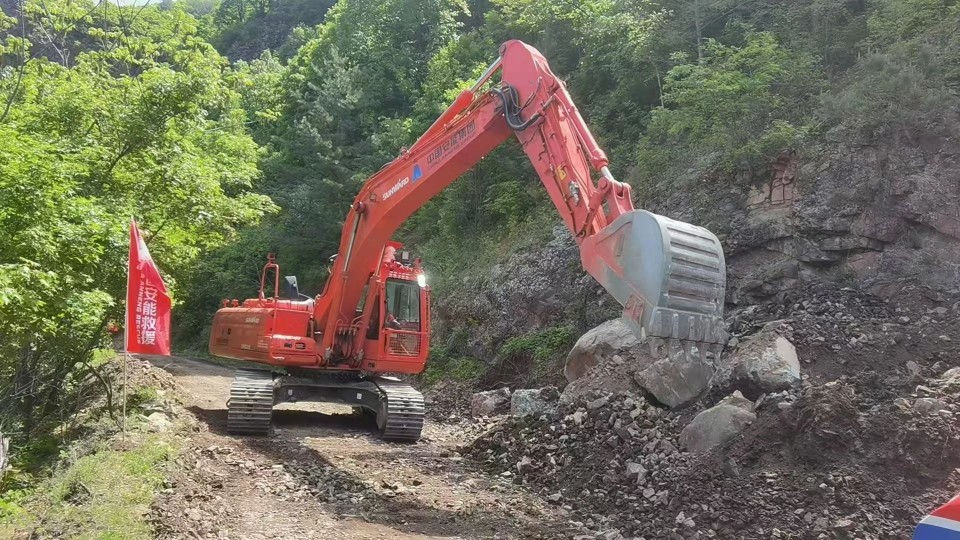 硬核破解“最后一公里”难题，Z6官网智能应急接济设备助力“应急使命·2025”演习！