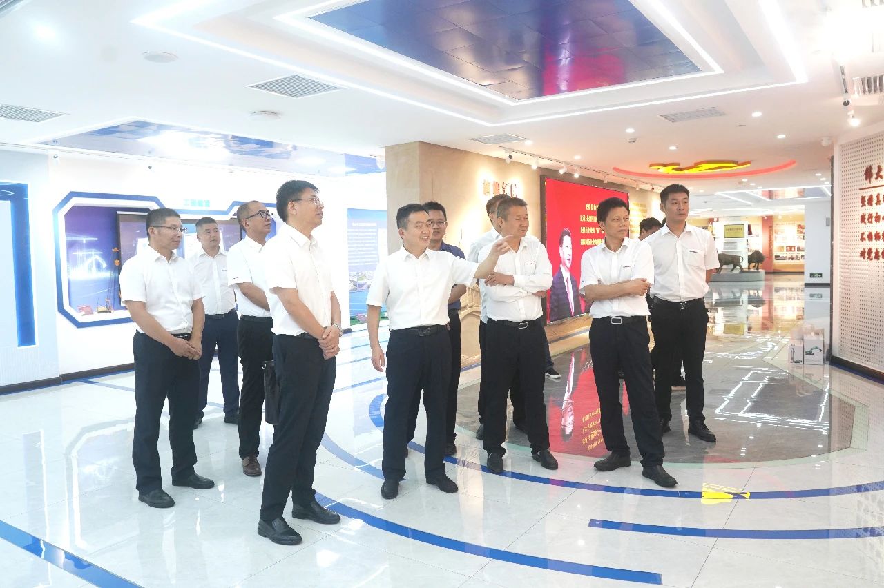 Z6官网智能董事长付向东率队造访广东水电二局，深入合作同谋发展