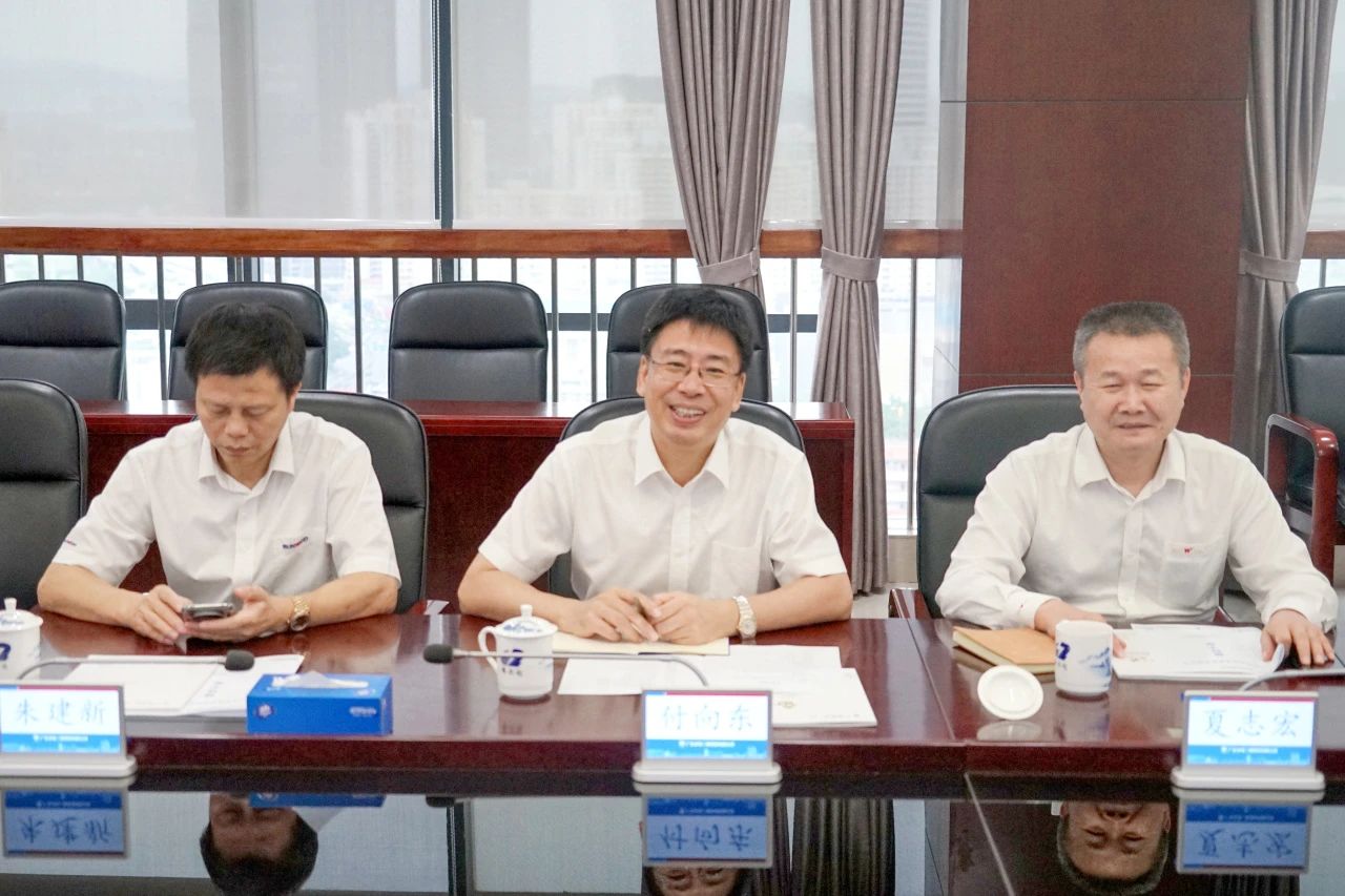 Z6官网智能董事长付向东率队造访广东水电二局，深入合作同谋发展