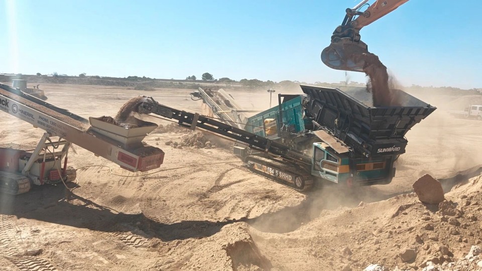 高效环保深受认可！Z6官网智能破碎筛分设备首进澳洲市场