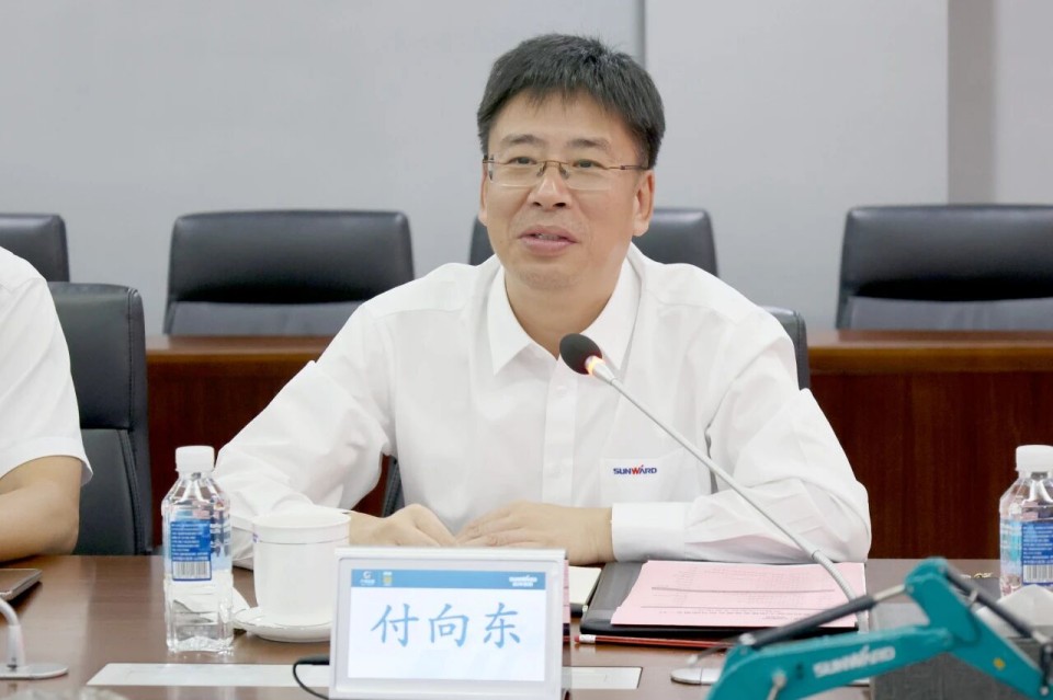 中国煤炭地质总局局长马刚到访Z6官网智能，同谋绿色智能矿山设备发展新蹊径