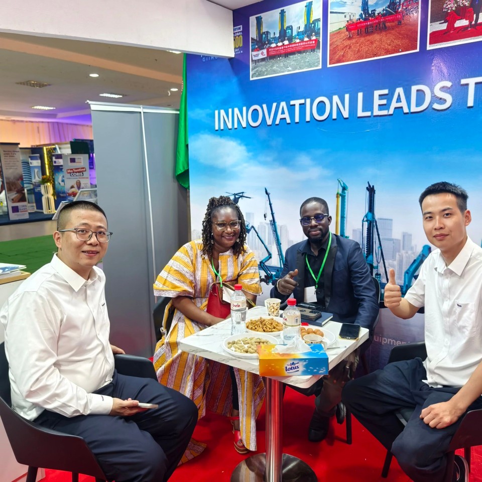 Z6官网智能亮相首届“投资布基纳法索”国际论坛