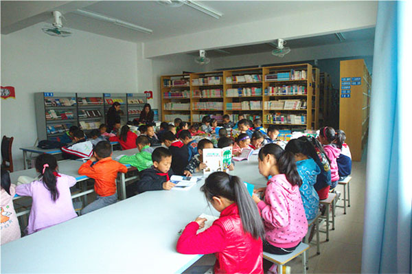 震后八年：朗朗书声传来，梦想之花开放