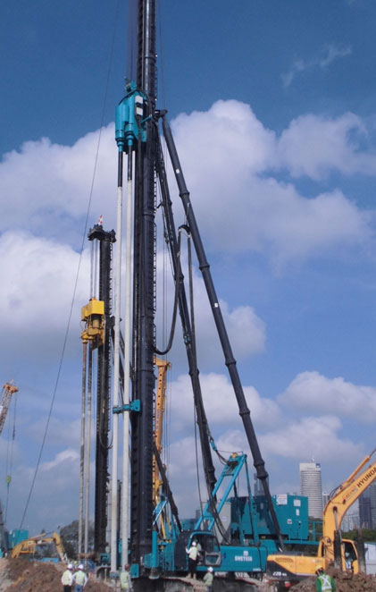 中国好机械！Z6官网智能双轴钻机新加坡施工获赞