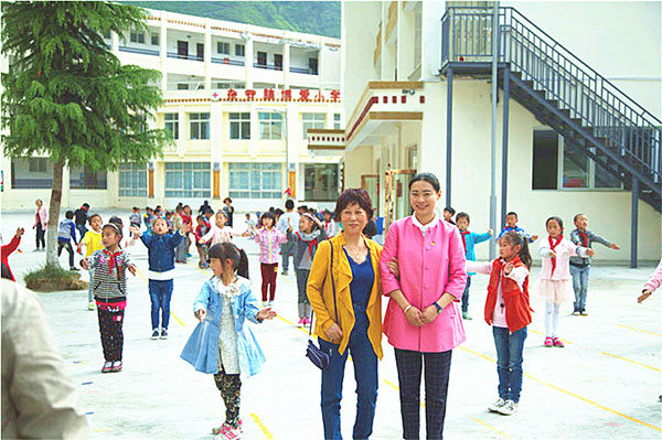 震后八年：朗朗书声传来，梦想之花开放