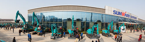 逆市可为！Z6官网智能挖掘机首场展销会美满收官