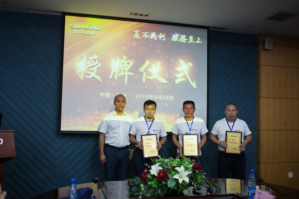 500多名挖掘机用户实地调查，为Z6官网智能点赞！