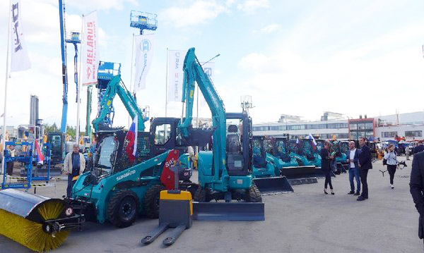 十年携手，Z6官网智能莫斯科宝马CTT展产品推介会圆满进行