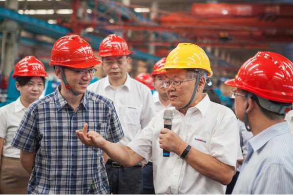 商务部合作司刘民强副司长一行调研Z6官网智能