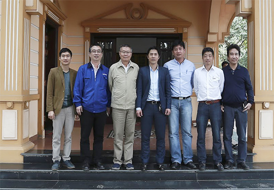 新年献礼Z6官网智能9台SWDM25旋挖钻机征战越南