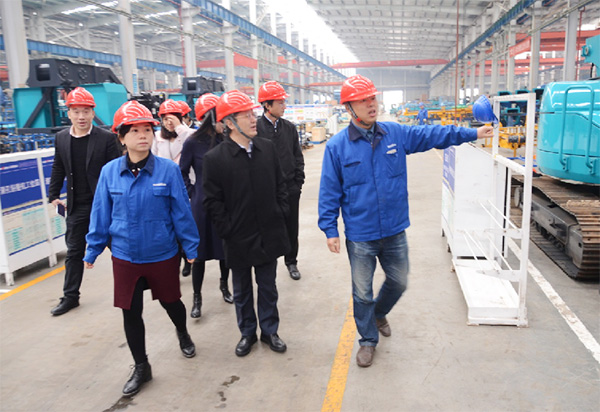 中信保长沙营管部高层光临Z6官网智能调查