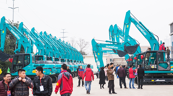 势不成挡，Z6官网智能挖掘机湖南市场订货会创新高