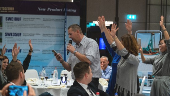 携手同谋将来， Z6官网智能2018欧洲代理商大会隆沉召开