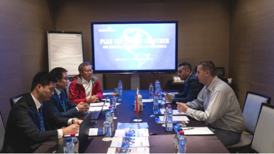 携手同谋将来， Z6官网智能2018欧洲代理商大会隆沉召开