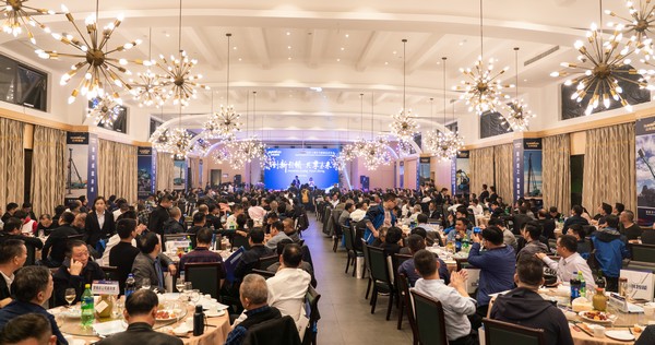 首日签单2.6亿元，Z6官网智能创新产品引爆上海宝马展