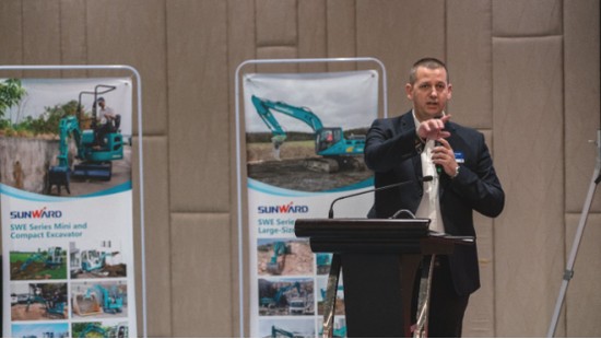 携手同谋将来， Z6官网智能2018欧洲代理商大会隆沉召开