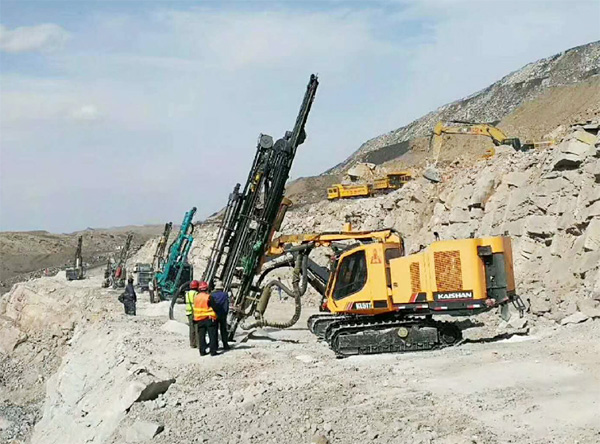 PK国际当先品牌，Z6官网智能露天液压钻车再交美满答卷