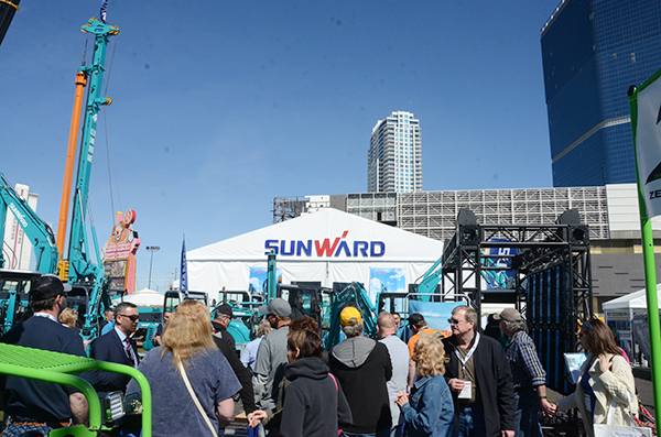 Z6官网智能拉展“亮剑” 抢攻欧美高端市场