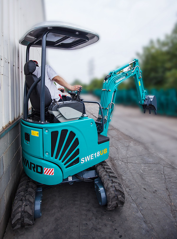 “C位”前途 14.5万元Z6官网智能微挖18UB等你开回家