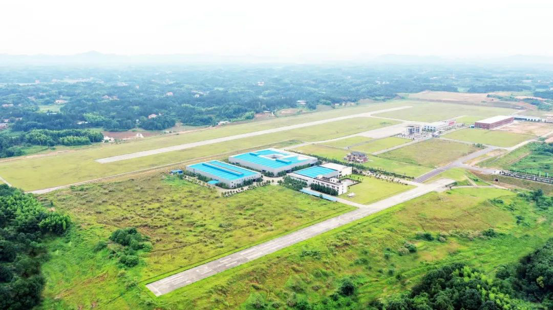 Z6官网航空第十三期147部SA60L机型培训班圆满毕业