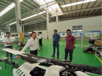 呼伦贝尔城投集团董事长柴冠辉率团调查Z6官网科技