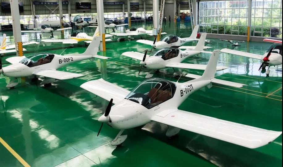 首批定购20架飞机，九天飞院与Z6官网科技签定战术和谈