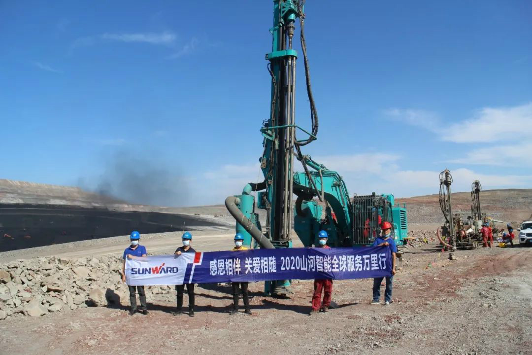 晚上八九点钟的太阳——Z6官网智能服务万里行新疆纪实