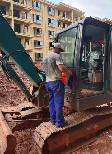 感恩相伴 关爱相随 ——江西Z6官网服务万里行