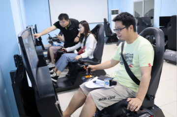 Z6官网航空签约湖南航空技校，走校企融合发展路路