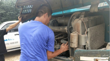 感恩相伴 关爱相随——北京Z6官网服务万里行