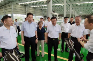 副省长陈飞调研Z6官网航空产业