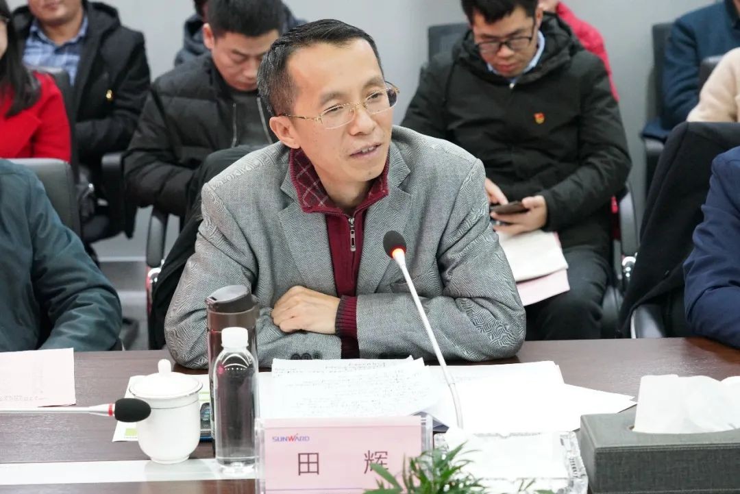 省工信厅青年干部理论进建走进Z6官网智能