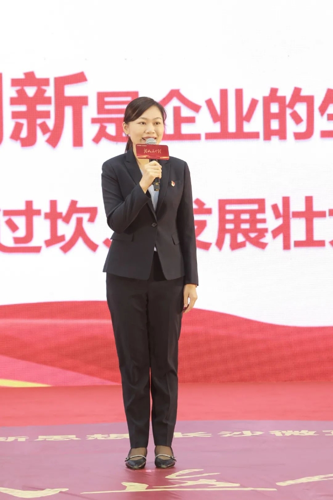 “进建新思想 长沙微宣讲 就认这个理”专题微宣讲在Z6官网智能进行