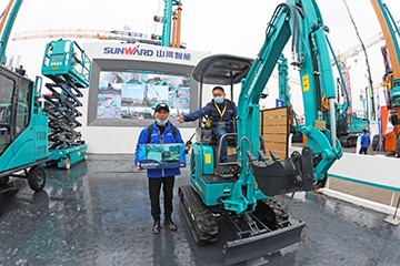 沸腾Z6官网！宝马展收官之日订单破十亿