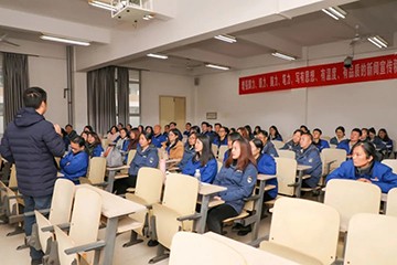 Z6官网智能通讯员培训在湖南公共传媒学院进行