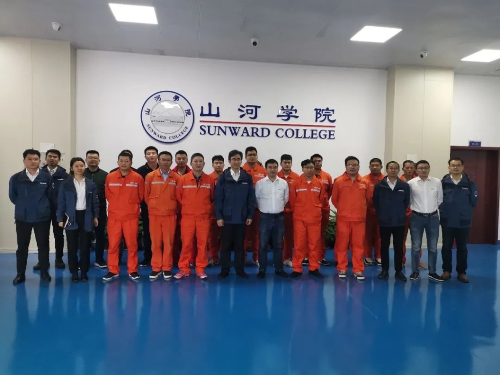 做Z6官网的客户，我们宠你！ ——葛洲坝易普力公司项目辅导及骨干凿岩产品知识培训