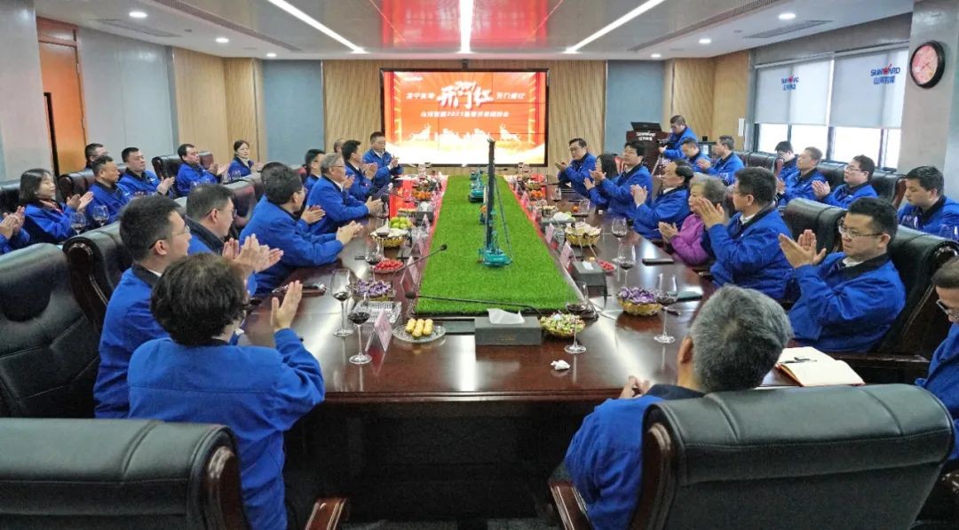 开工大吉！@Z6官网人，一路犇向春天