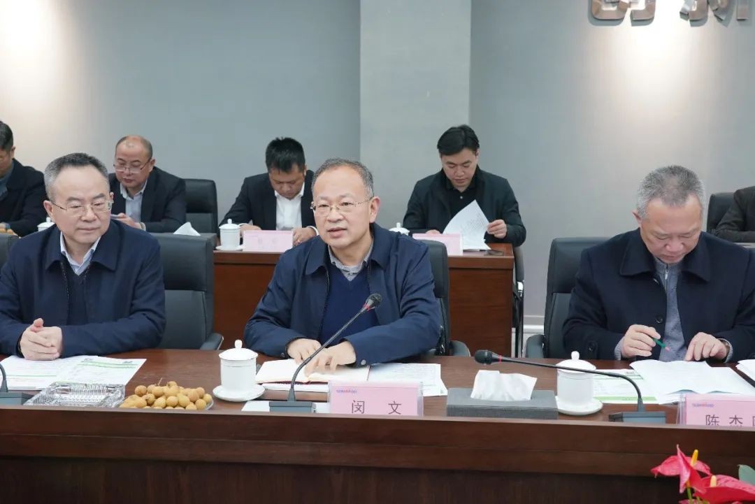 湖南沉点构筑企业团调研Z6官网智能