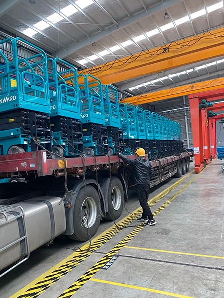 新年伊始，Z6官网高机再次发货华南市场