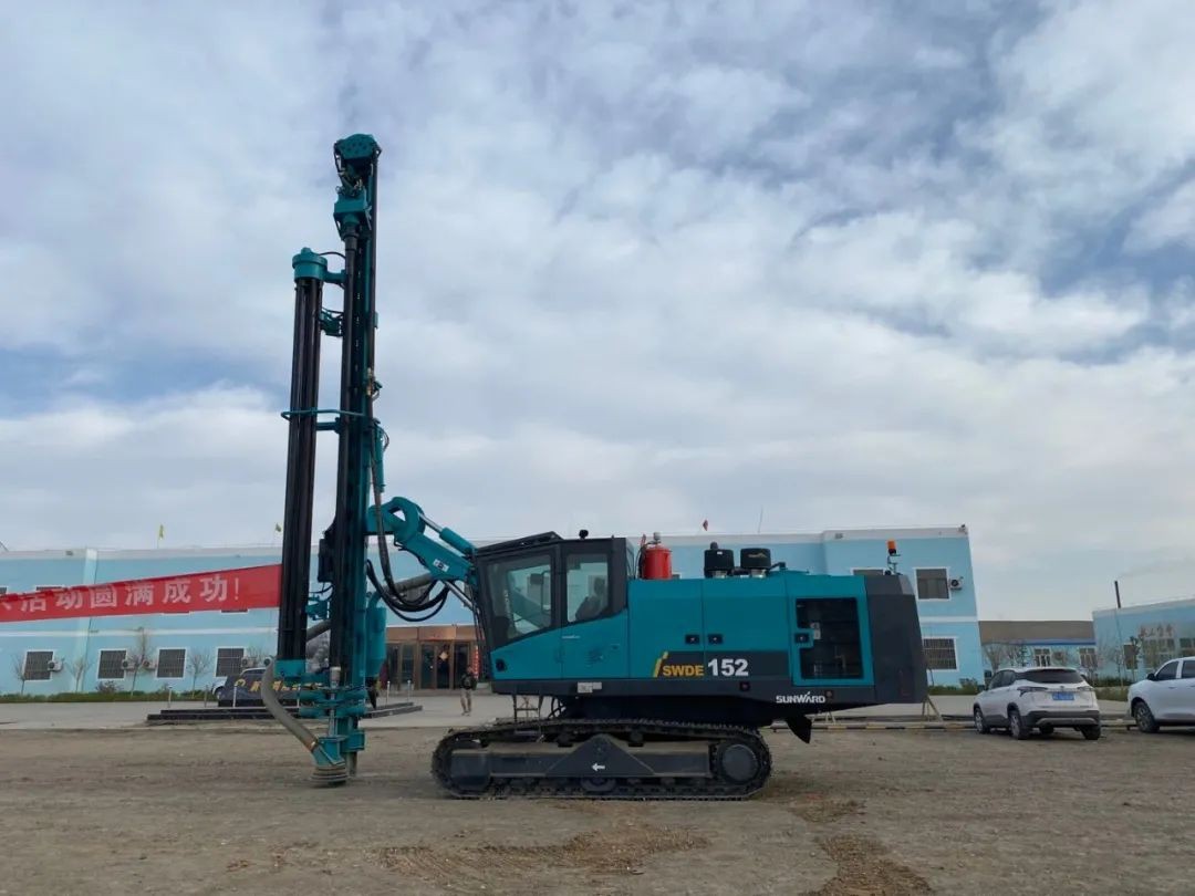 Z6官网智能进行凿岩智能设备矿山利用成就展示会