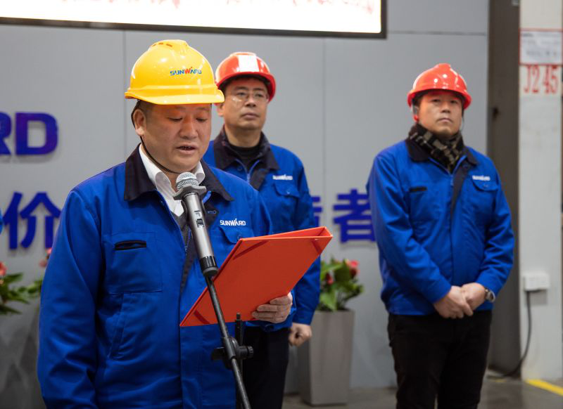 Z6官网智能微幼挖打开日本市场