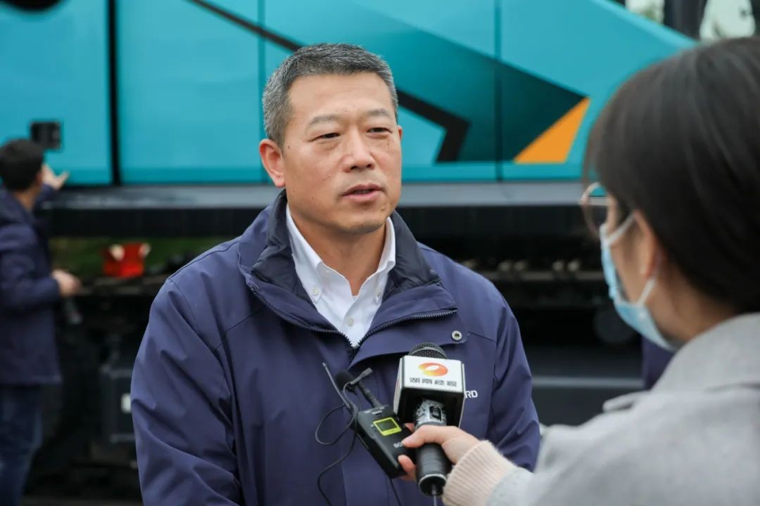 开疆扩土，气壮Z6官网 | 600F大挖交付典礼隆沉进行