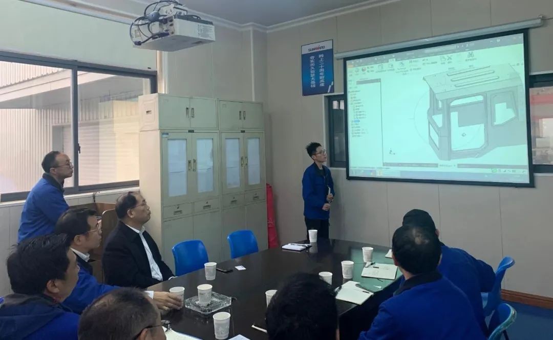 Z6官网智能SWK90矿卡驾驶室顺利发货，开发快率刷新纪录