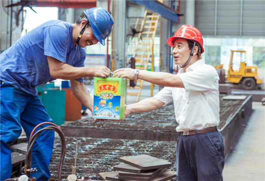 我们有清冷做伴，高温也能潇潇洒洒