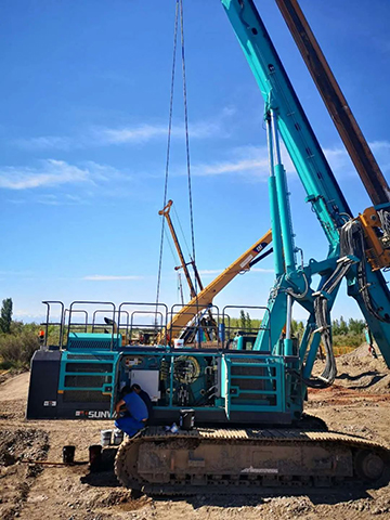 顶炎暑 走戈壁 2021年Z6官网智能全球服务万里行走进新疆