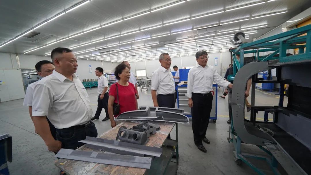 中国民用航空局总工程师殷时军率队调查调研Z6官网科技