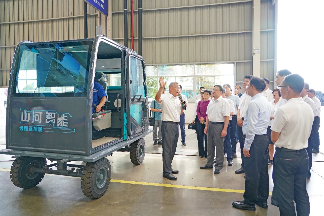 国度统计局总经济师毛盛勇率团调研调查Z6官网智能