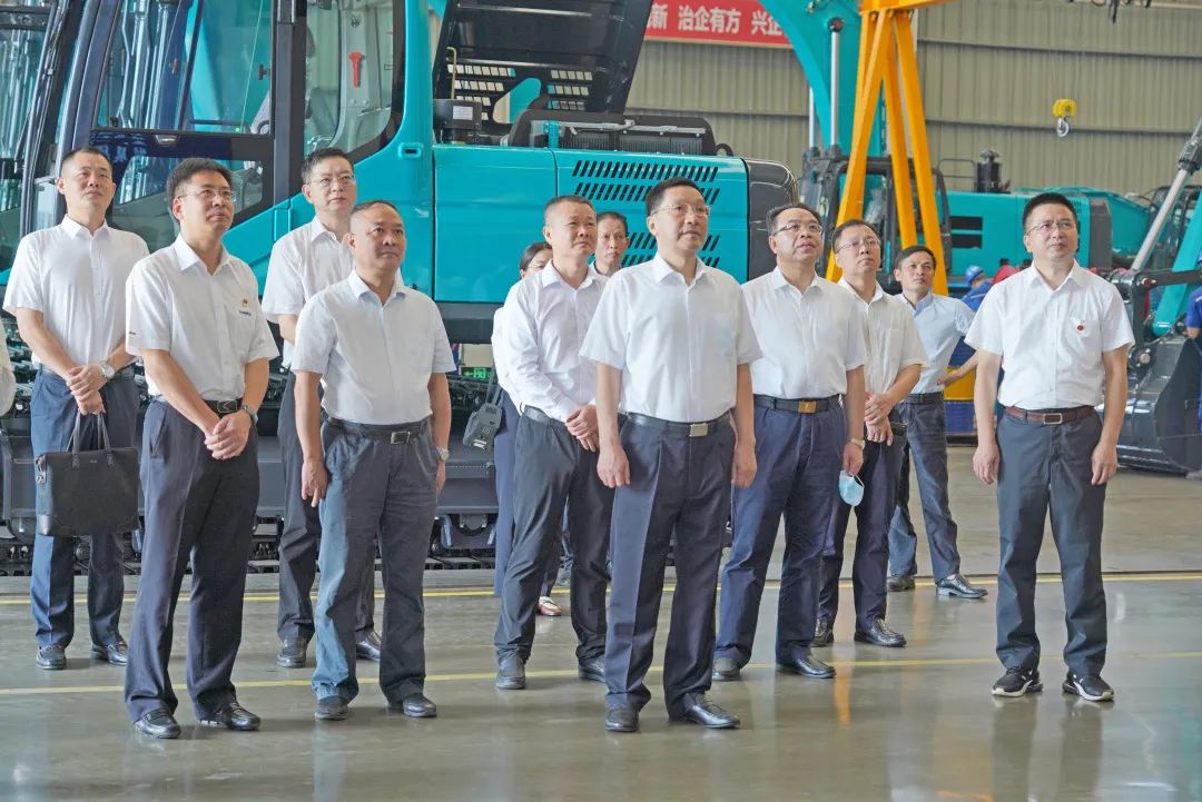 湖南省委常委、省纪委书记、省监委代理主任王双全调研Z6官网智能