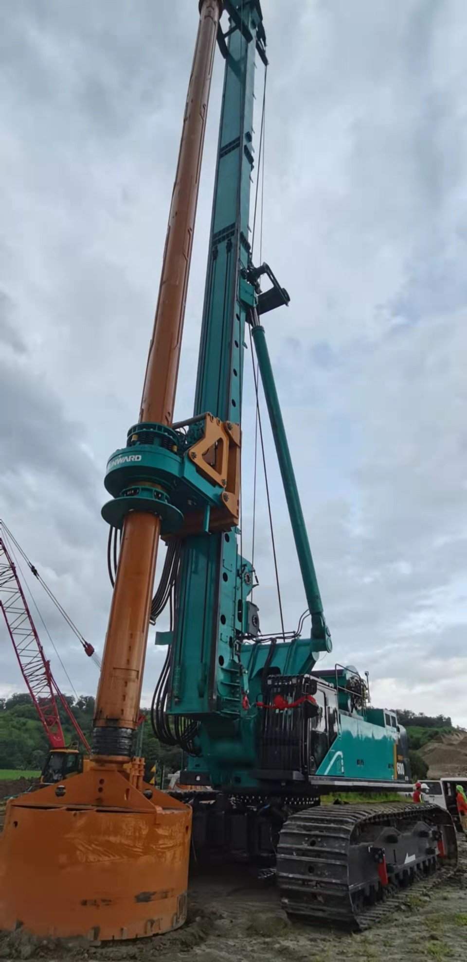 勇闯“一带一路”，Z6官网智能助力海表沉大工程建设